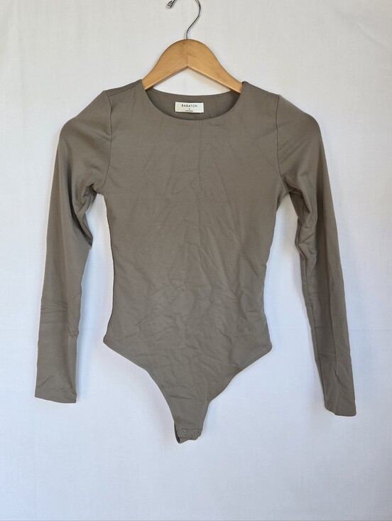 Babaton Tops - Aritzia Babaton Contour Crew Longsleeve Bodysuit Stone Taupe-Size S